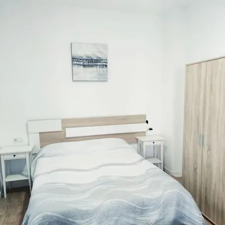 Acogedor Apartamento-loft Bb, Plaza De Toros Apartment *