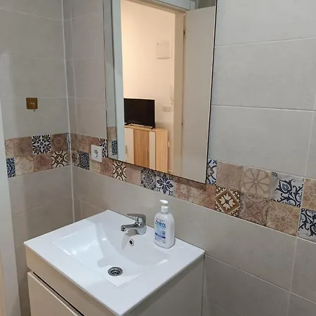 Acogedor Apartamento-loft Bb, Plaza De Toros Apartment *